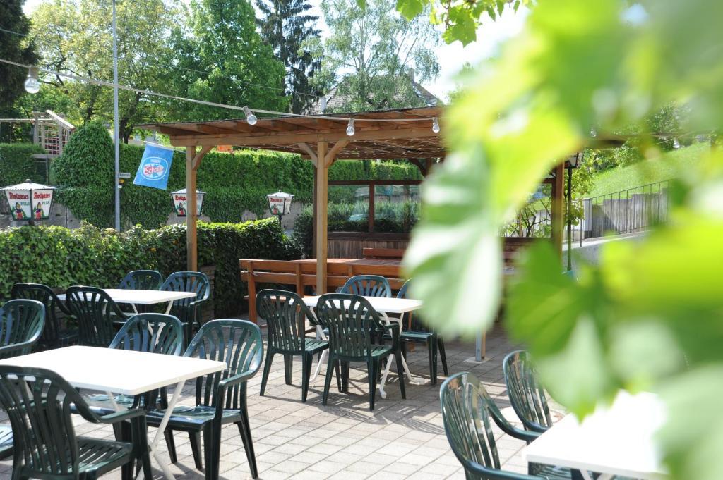 Gasthaus-Pension Fischerkeller Randegg エクステリア 写真
