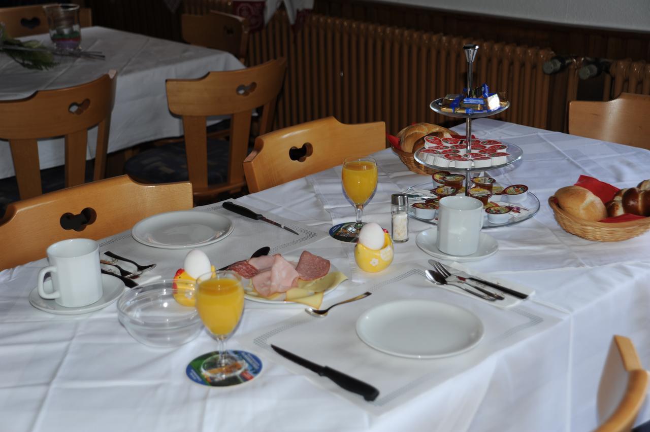 Gasthaus-Pension Fischerkeller Randegg エクステリア 写真